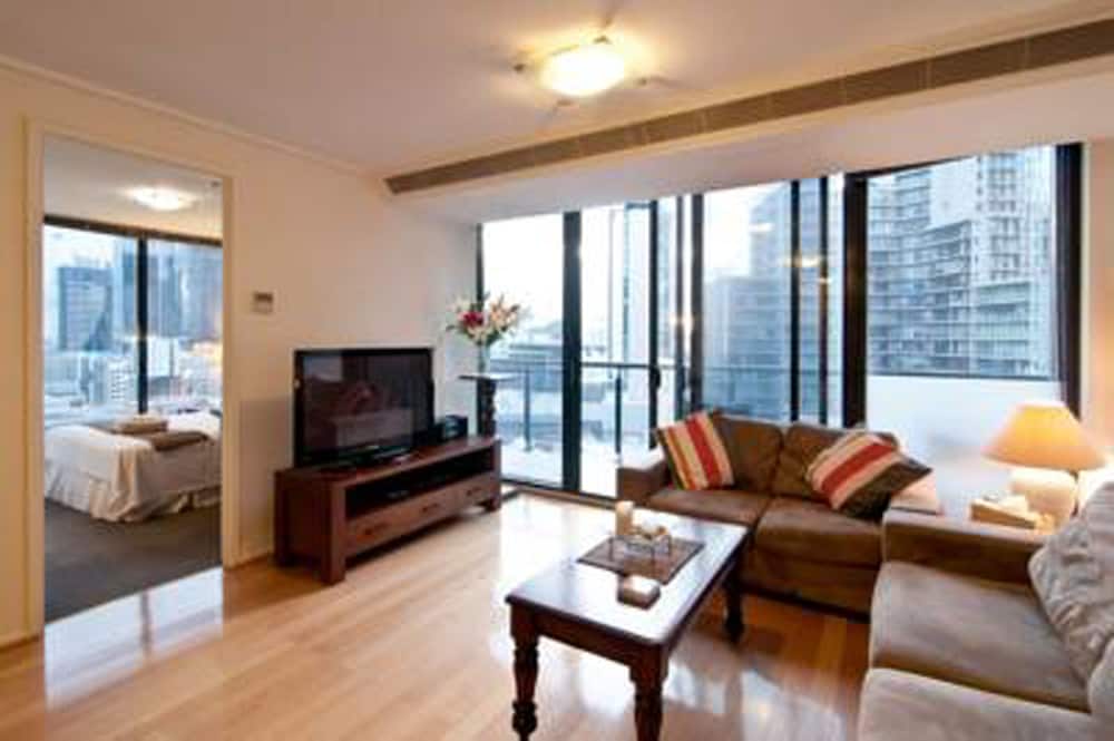 Two Bedroom Apartment photo 2