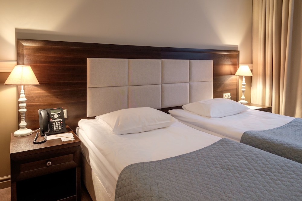 Standard Twin Room photo 3