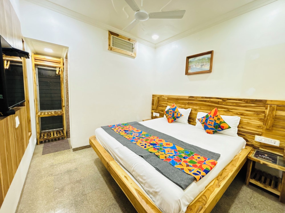 Deluxe Double Room - Photo 7
