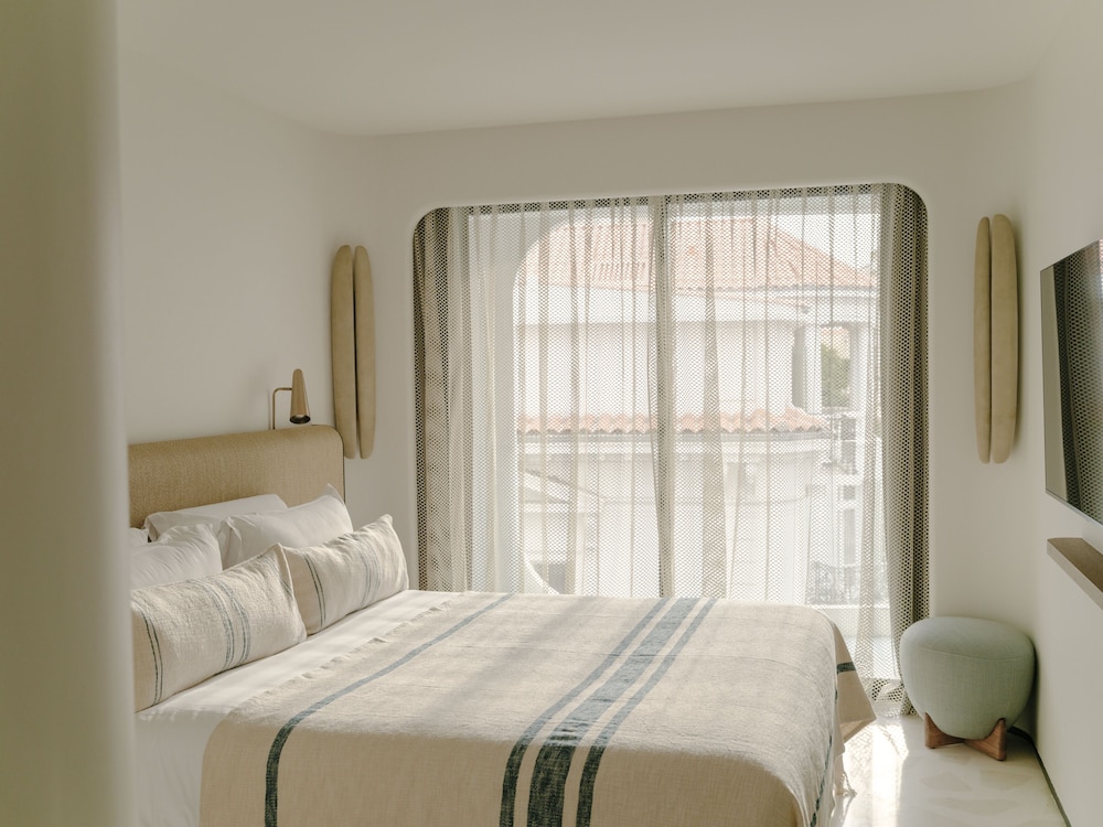 Classic Double Room - Photo 1