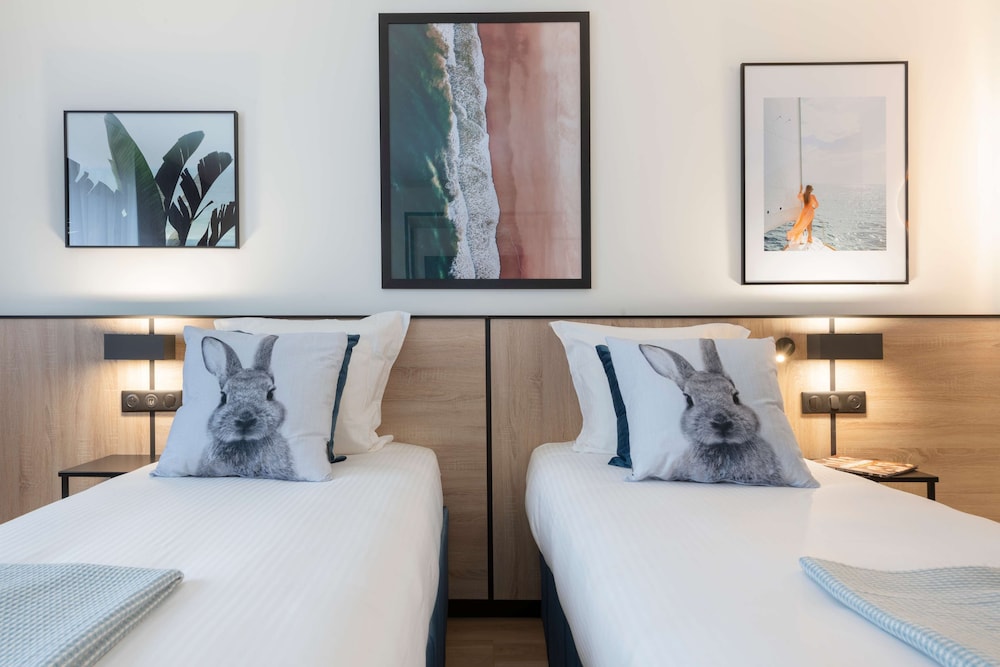 Studio, 2 Twin Beds, Bathtub (Kitchenette) - Photo 4