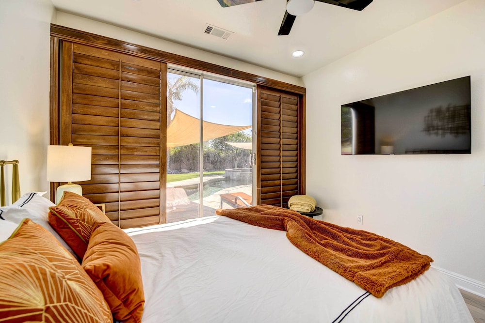 House (6 Bedrooms) photo 3