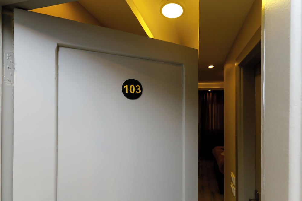 Exclusive Double or Twin Room photo 2