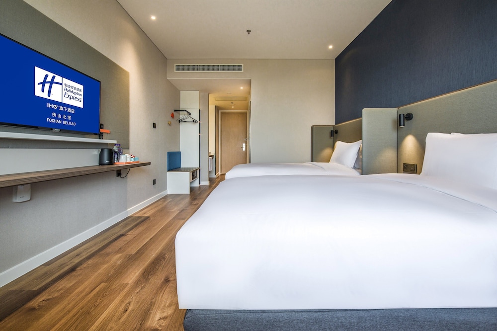 Standard Room, 2 Twin Beds - Photo 1