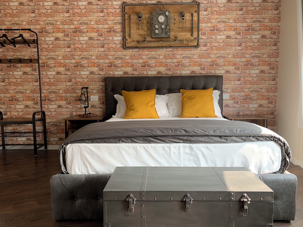 Deluxe Double Room, City View