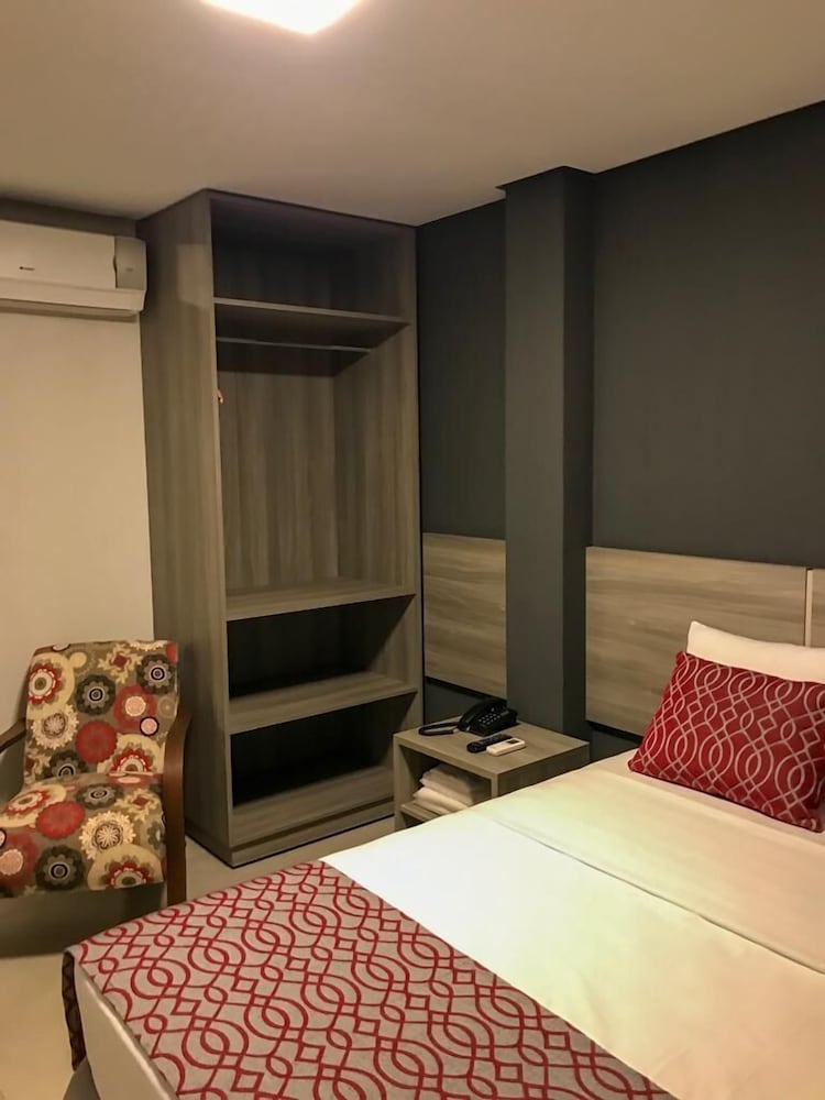 Quarto Flat photo 2