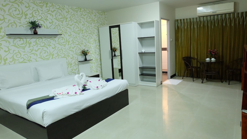 Standard Double / Twin Room photo 2