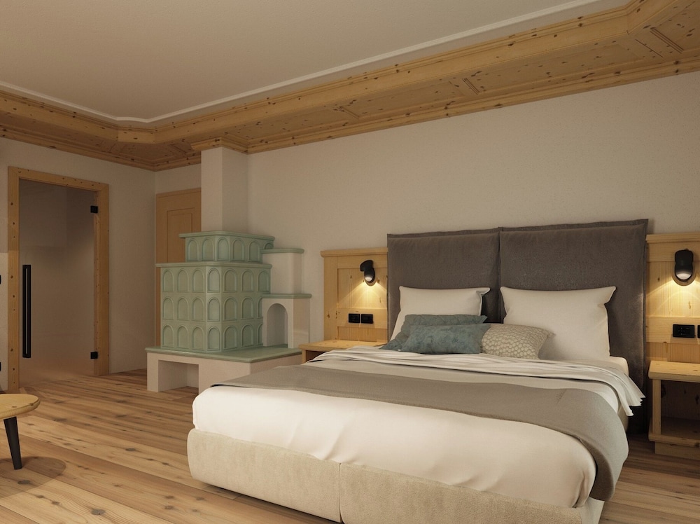 Romantic Studio Suite photo 1