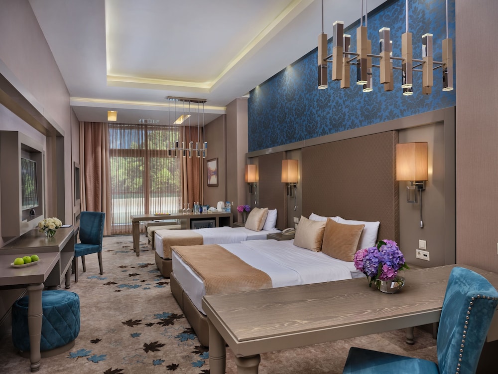 Junior Triple Room