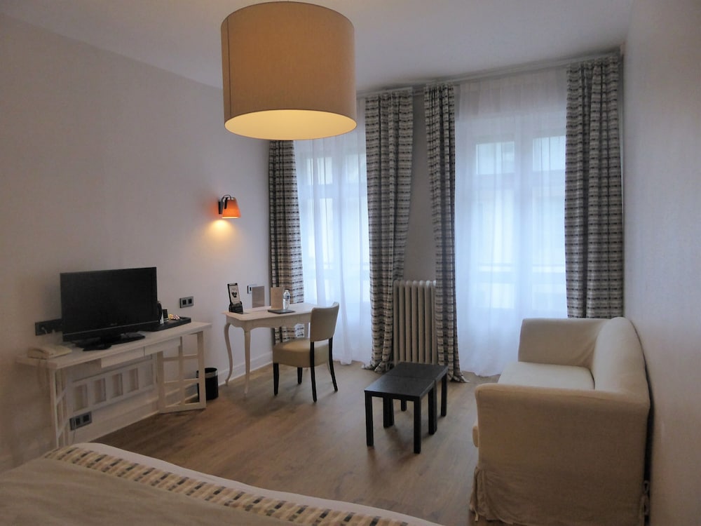 Family Suite - Photo 4