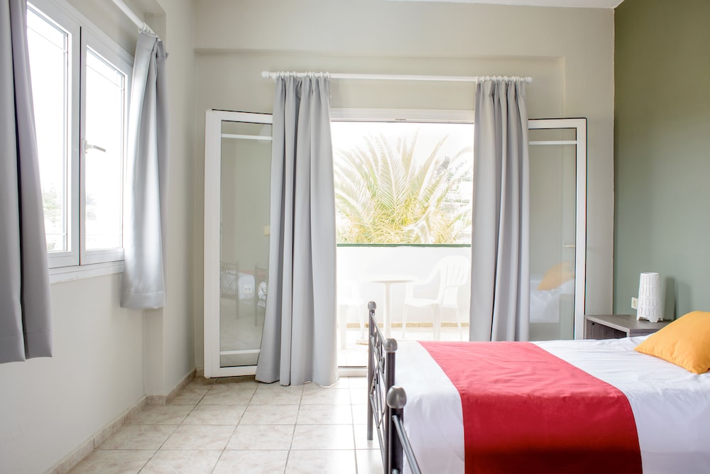 Double or Twin Room, Balcony photo 1