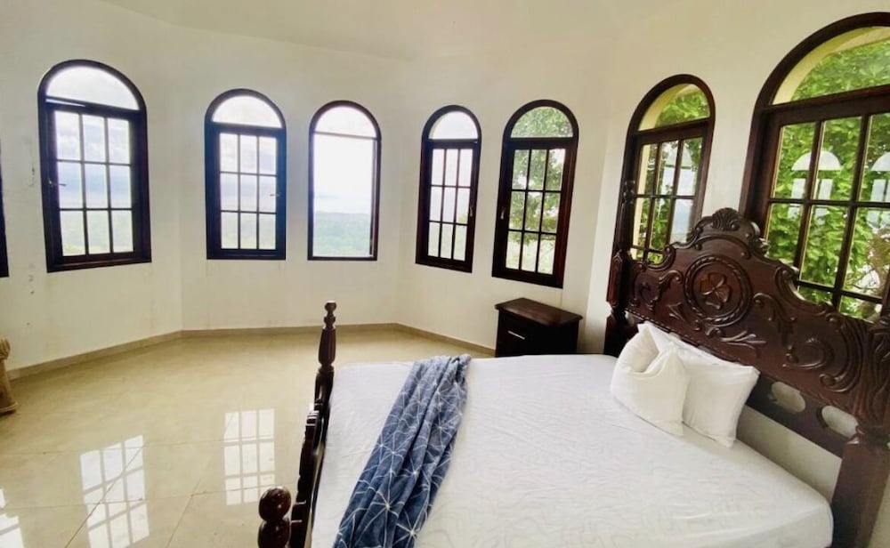 Exclusive Twin Room, 2 Bedrooms, Sea View, Oceanfront photo 2