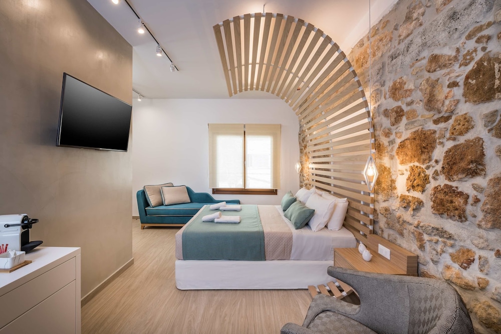 Superior Studio Suite photo 1