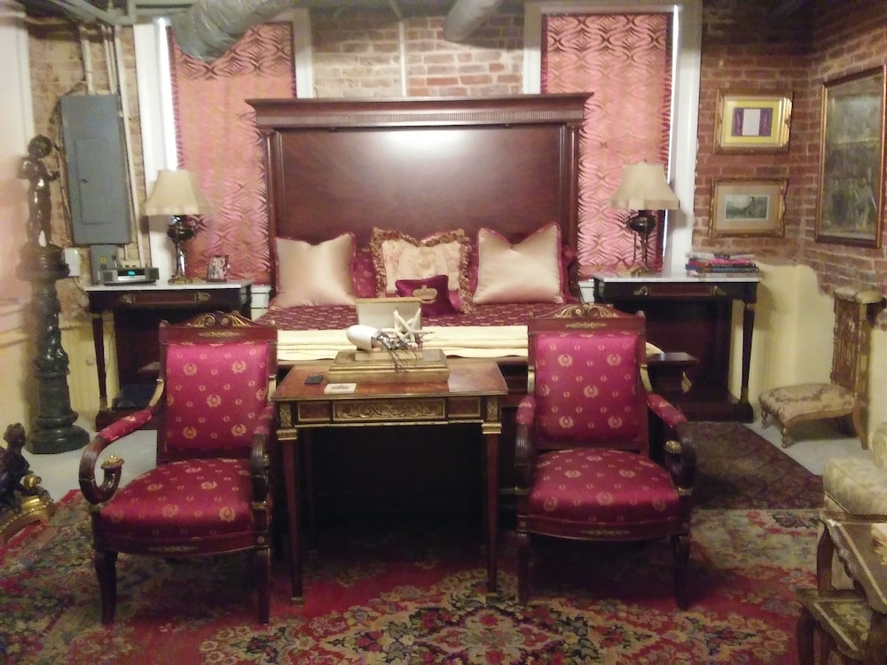 The Guest Apartment