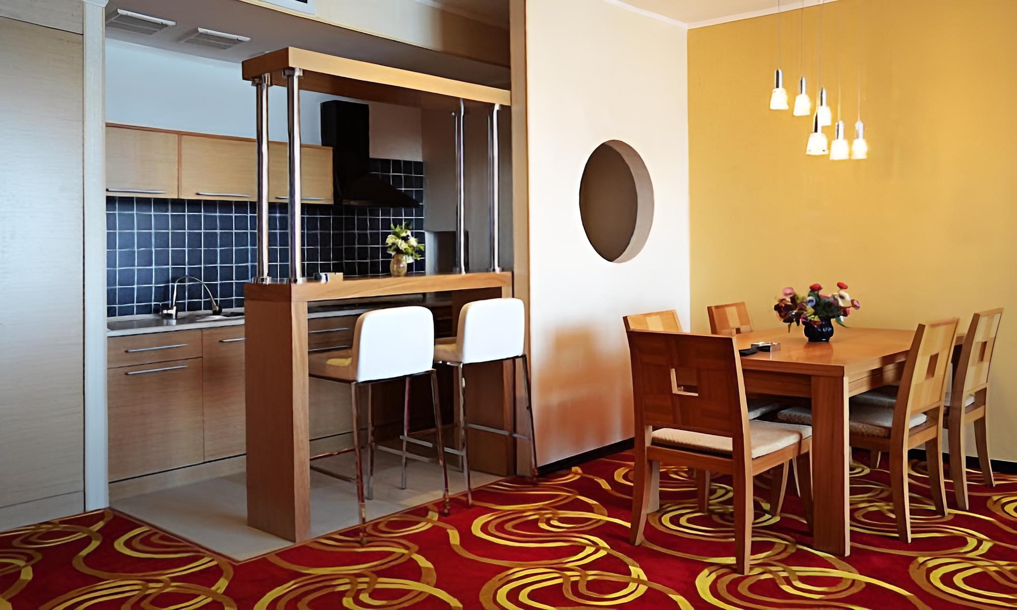 Presidential Apartment photo 3