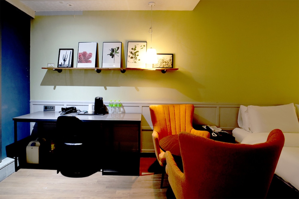 Twin Room (Check-in time 6PM) photo 2