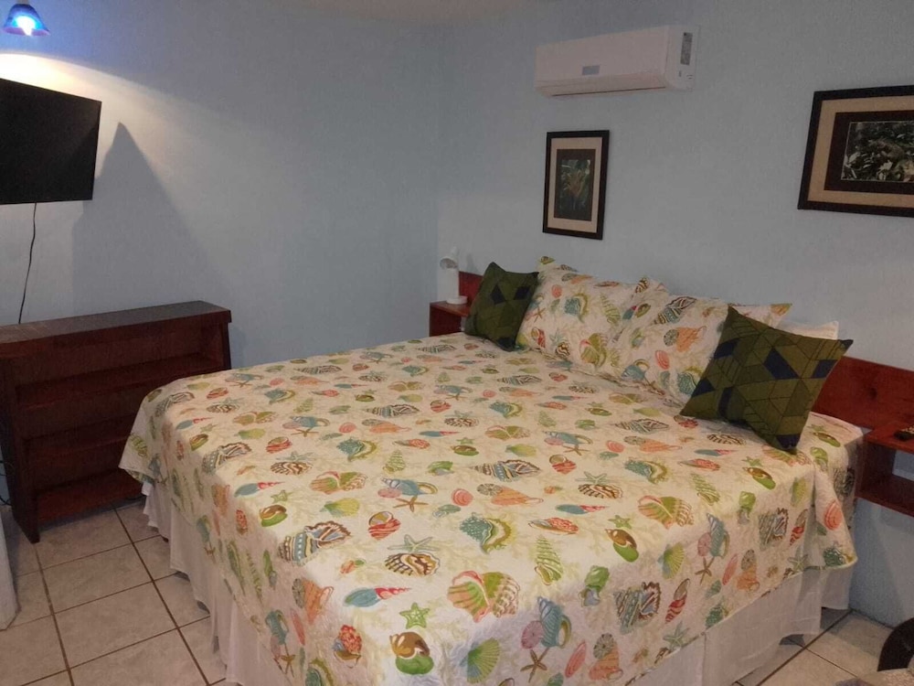 Comfort Room, 1 Bedroom, Pool View, Annex Building photo 2