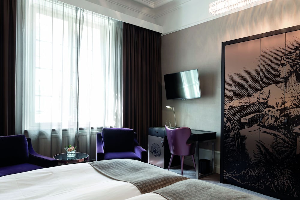 Superior Room - Photo 12