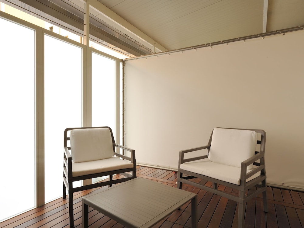Double or Twin Room - Photo 4