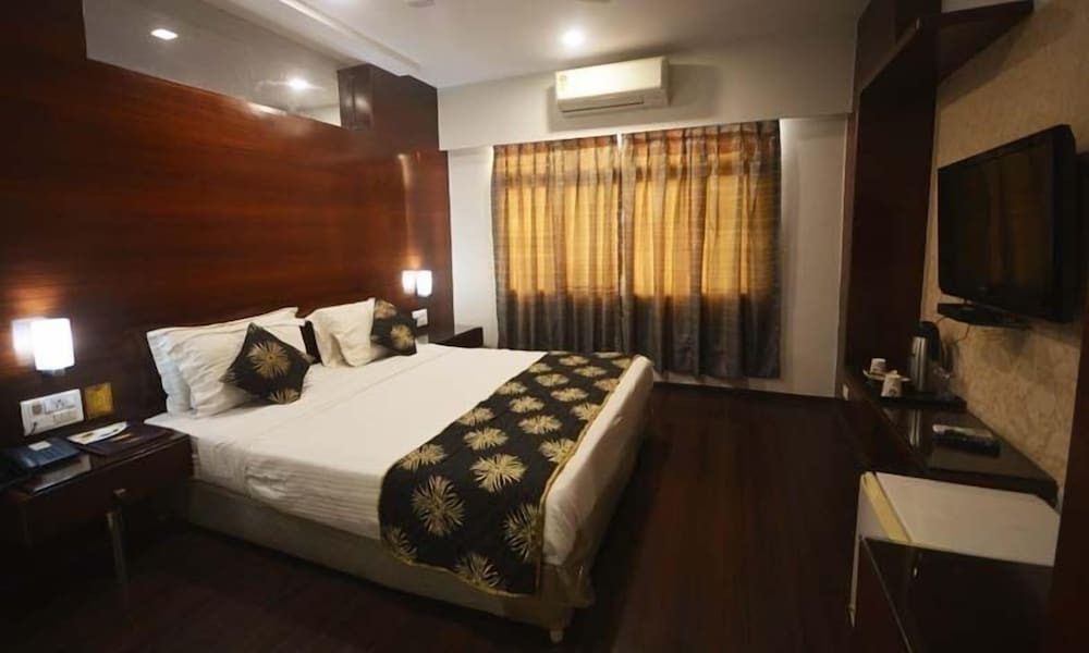 Executive Suite photo 3