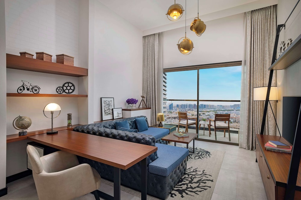Family 2 Bedroom Apartment With kitchen/Balcony