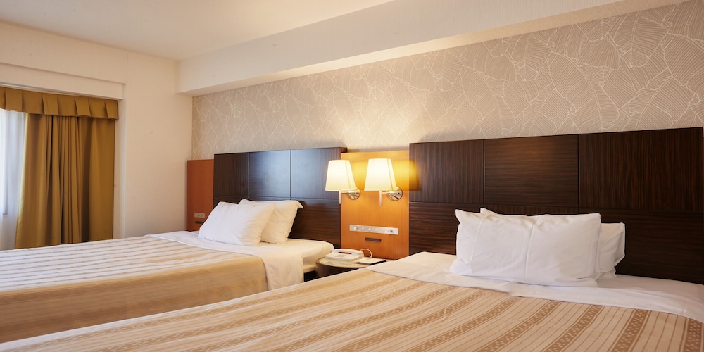 Premium Twin Room, Non Smoking - Photo 7