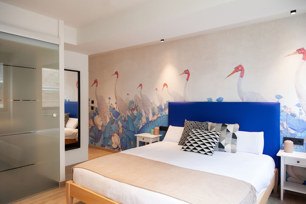 Junior Studio Suite