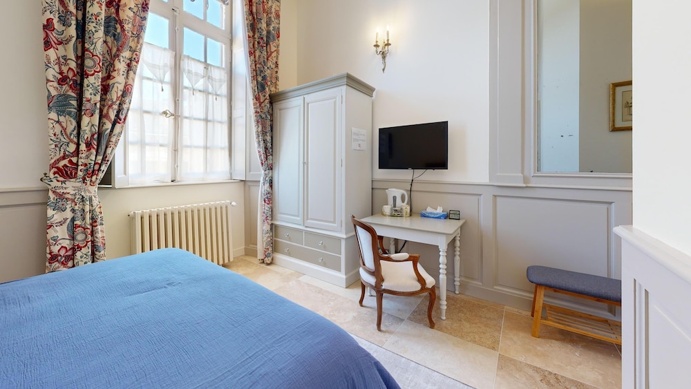 Deluxe Double Room, Courtyard View
