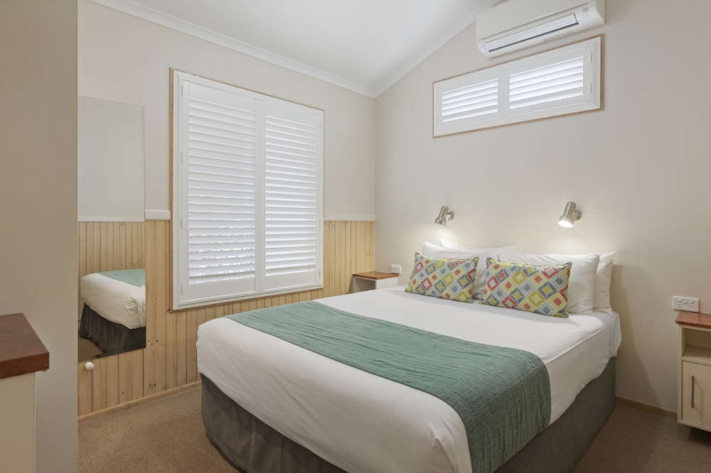 2 Bedroom Spa Cottage photo 1