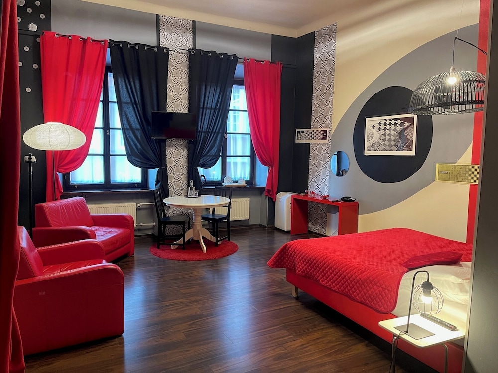Deluxe Room (with AC) - Photo 5