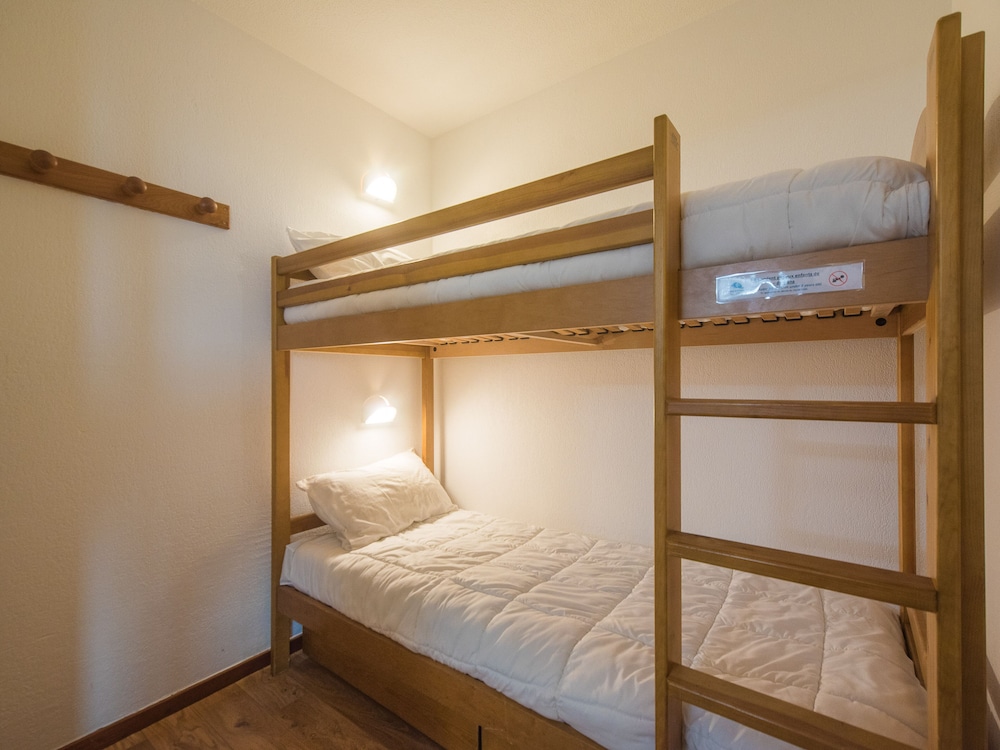 2-bedroom apartment with sleeping area for 8 people photo 1