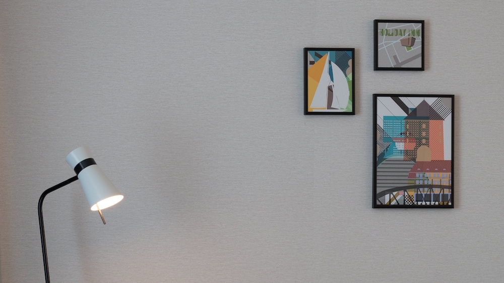 Premium Room, 1 King Bed (With Couch)