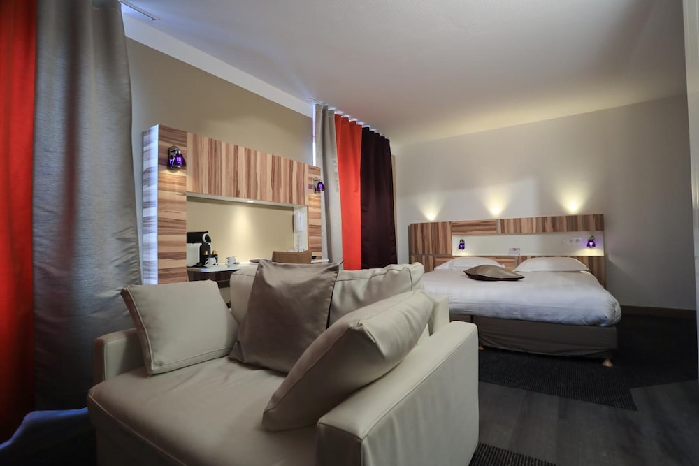Superior Triple Room - Photo 2