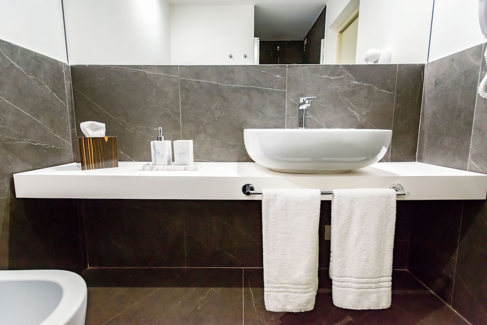 Standard Triple Room - Photo 5