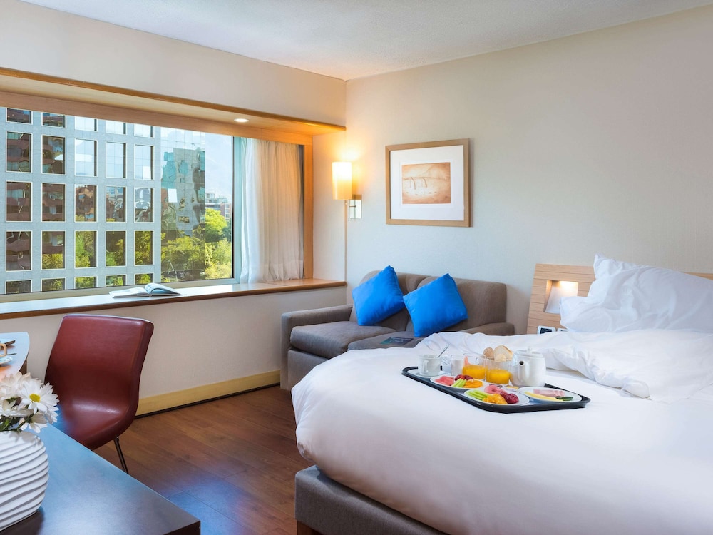 Standard Room, 1 Queen Bed with Sofa bed - Photo 2