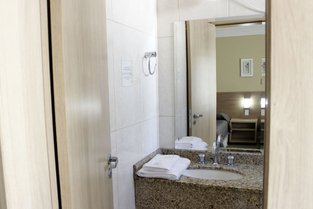 Deluxe Twin Room - Photo 3