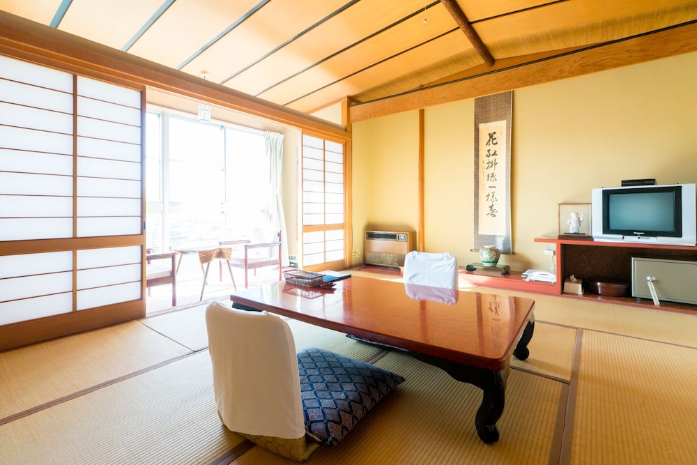 Japanese Style Room For 4 People - Photo 1