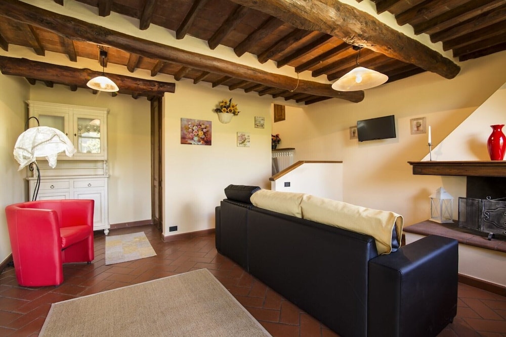 Chalet, 2 Bedrooms, Pool Access, Mountain View