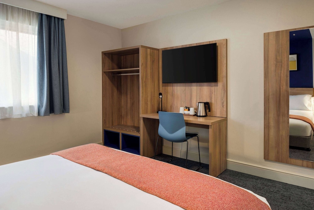 Room (Accessible King) - Photo 2