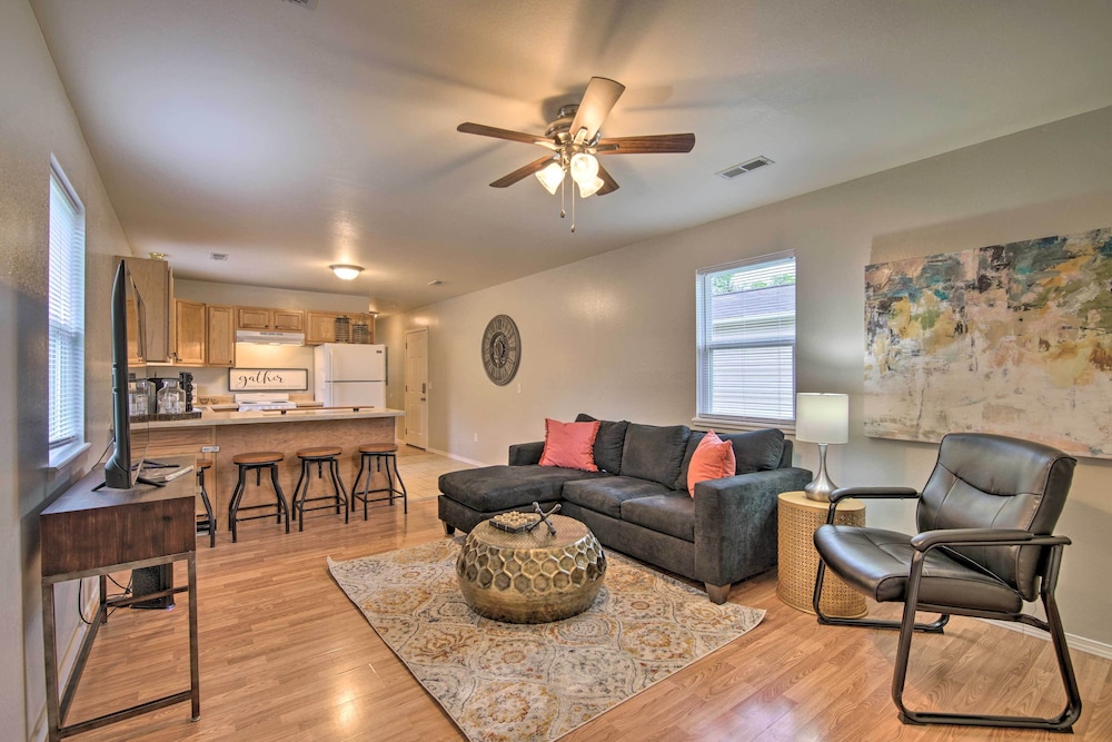 House (2 Bedrooms) photo 1