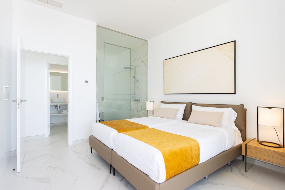 Suite, 2 Bedrooms, Private Pool (C3.1)