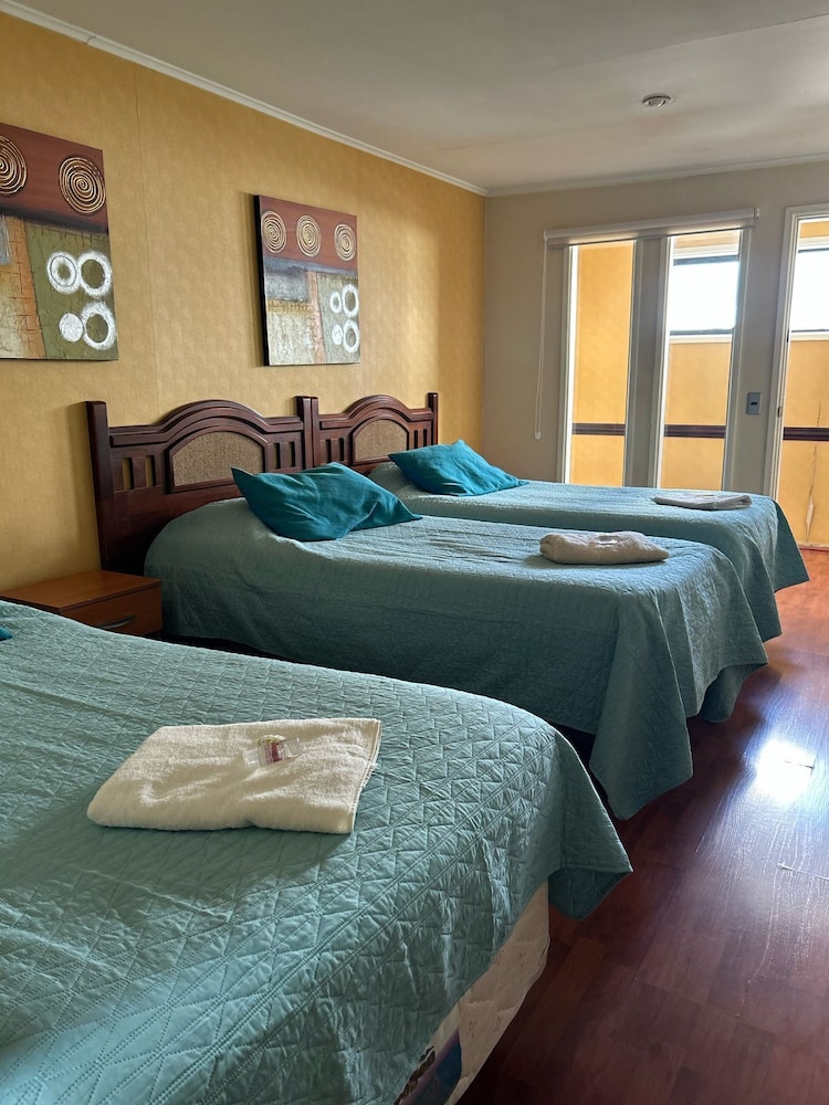 Superior Triple Room photo 3