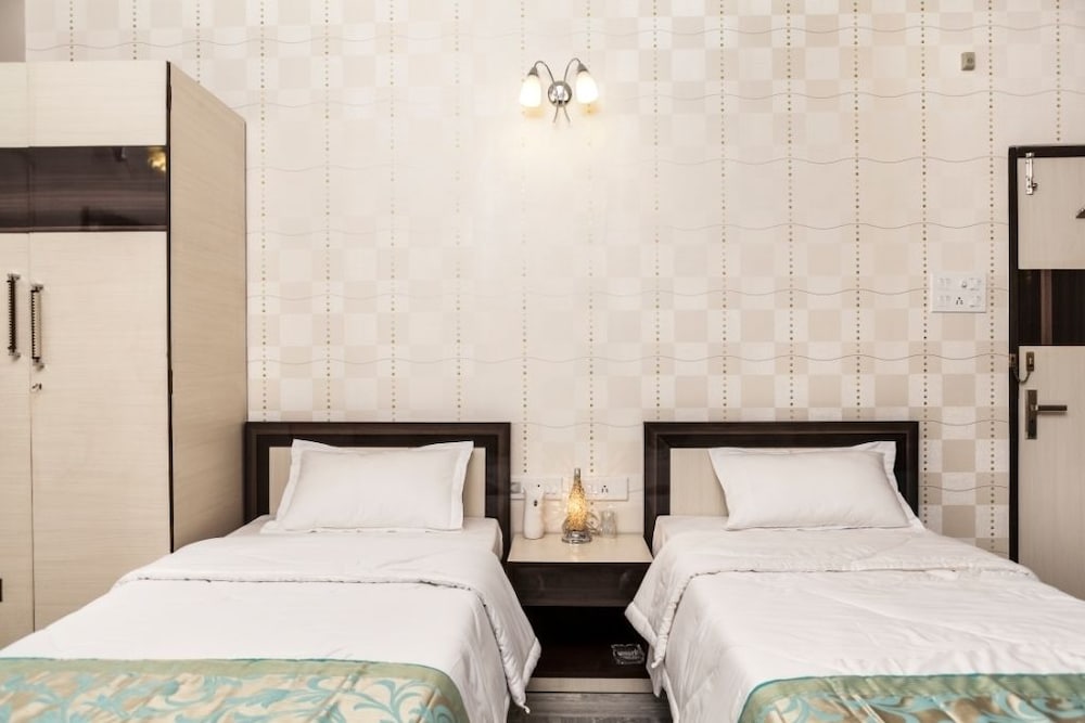 Diamond Room photo 3