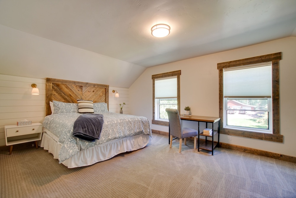 House (4 Bedrooms) photo 1