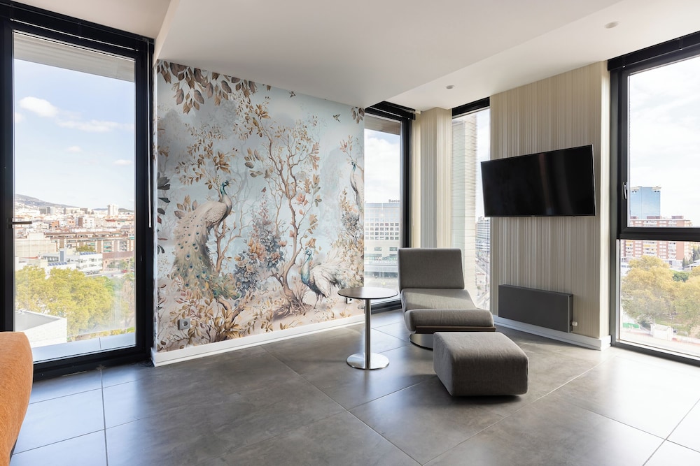 Panoramic Penthouse, Multiple Beds, Private Pool, City View