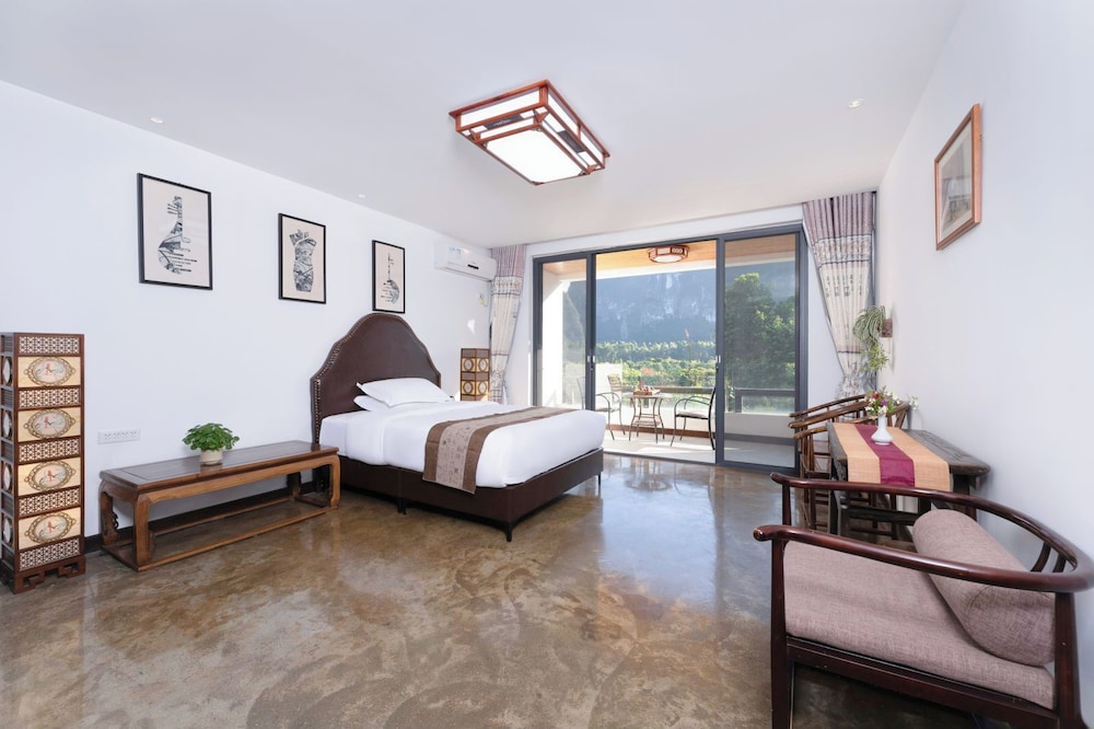 Superior Studio Suite, 2 Bedrooms, Balcony, Mountain View photo 1