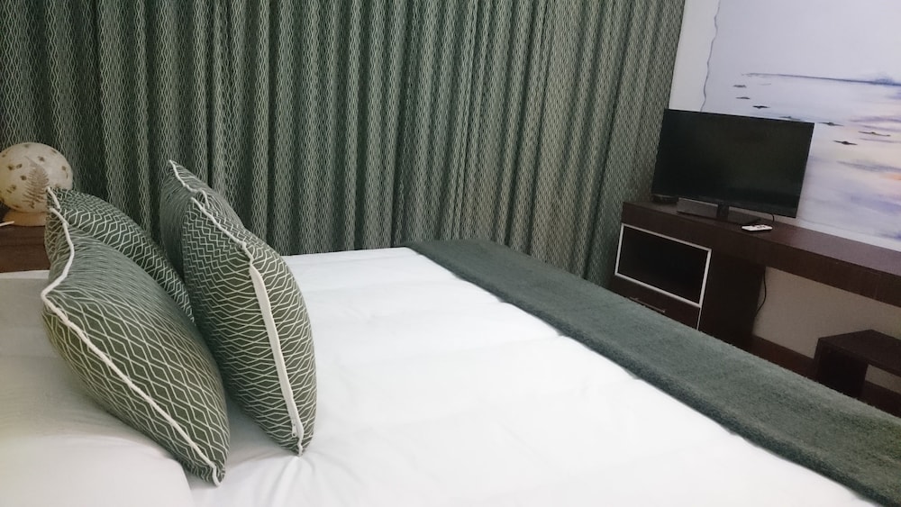 Design Double or Twin Room, 1 Bedroom, Private Bathroom photo 3