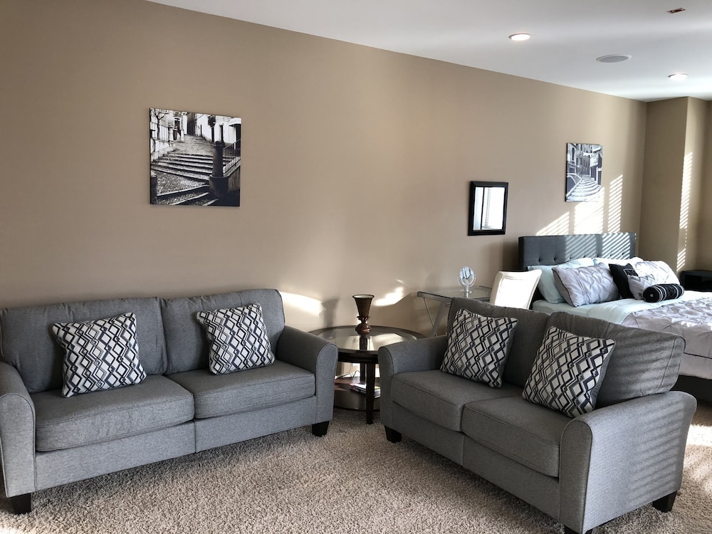 Executive Studio, Non Smoking, Lake View photo 1
