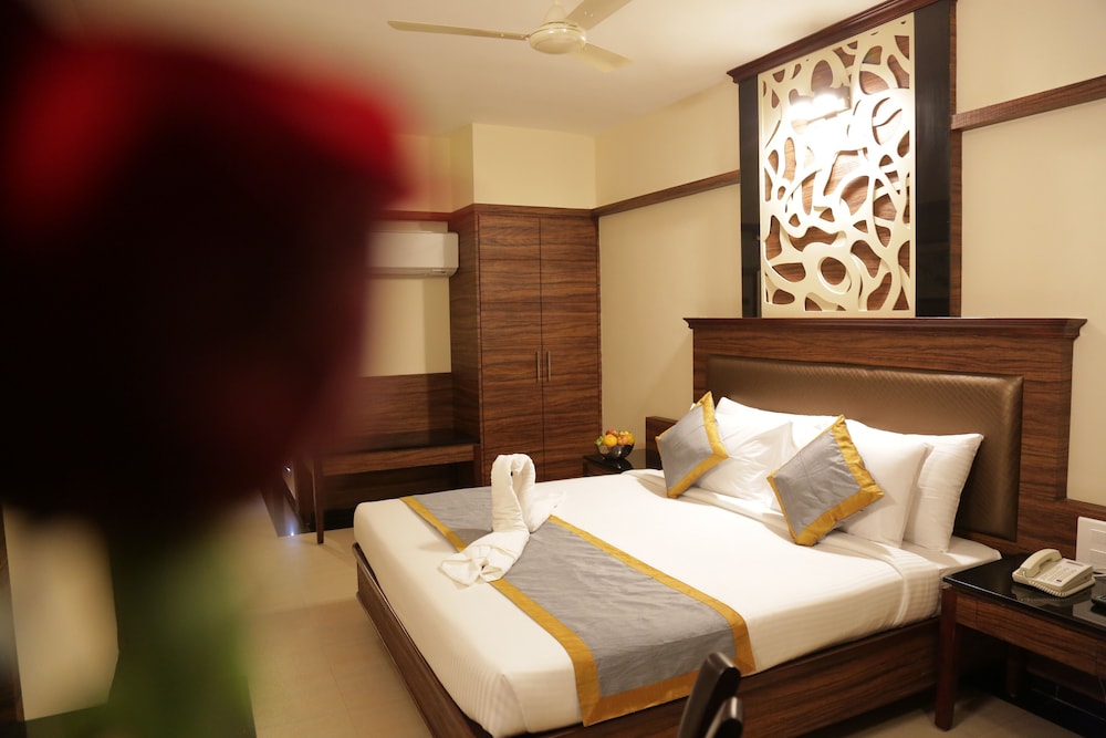 Royal Double or Twin Room, 2 Twin Beds photo 3