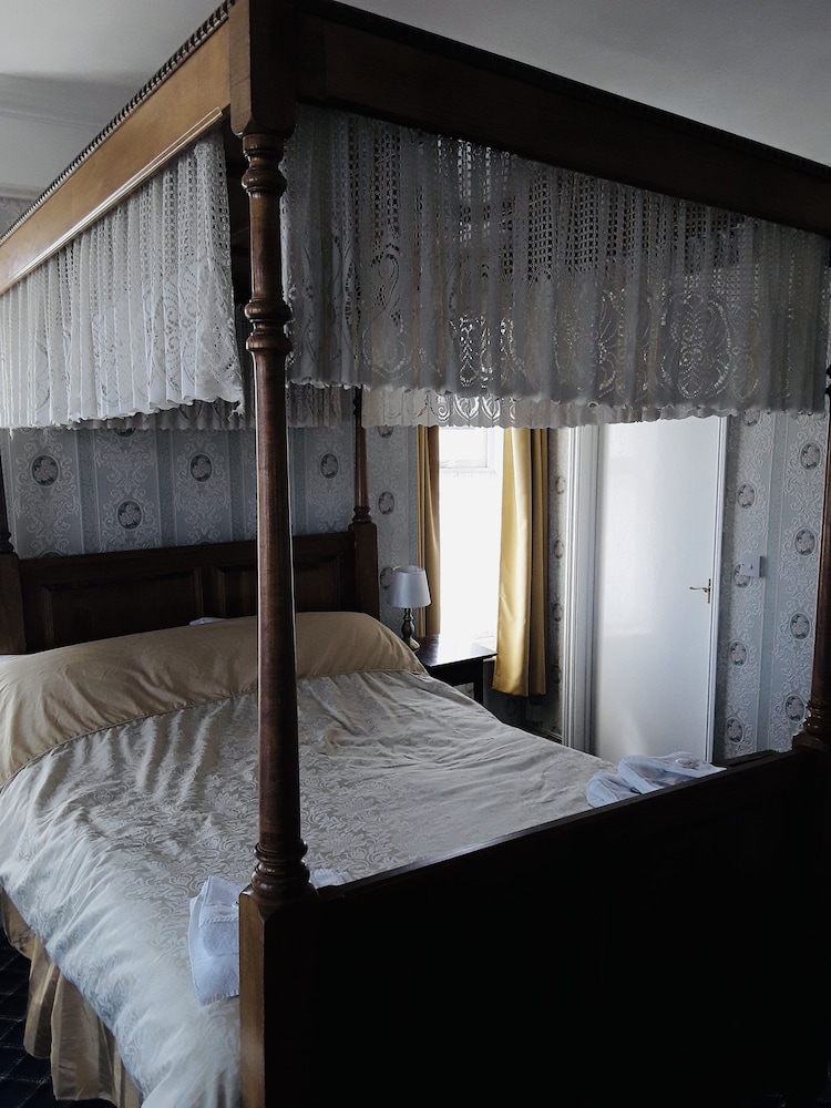 Basic Double Room, 1 Double Bed, Sea View photo 2